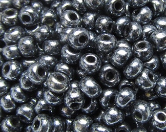 10 Grams Vintage Gunmetal Italian Glass Seed Beads VG387