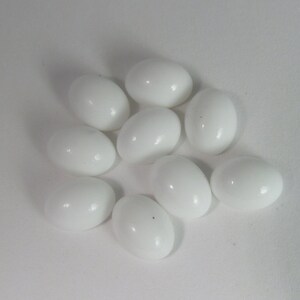 20 Vintage Swarovski Chalk White Glass Oval Flat Back Stone Cb206