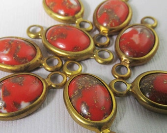 6 Vintage 26mm Coral Red Lucite and Brass Two Loop Connector Con158