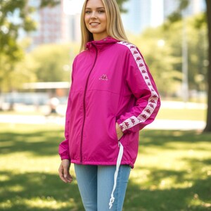 Vintage Veste de survêtement Kappa à fermeture éclair, bande latérale, logo latéral, baskets streetwear, couleurs blanches - Canada
