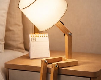 Wooden Robot Table Lamp, Adjustable Desk Lamp, Bedside Night Light, Kids Room Dorm Decor