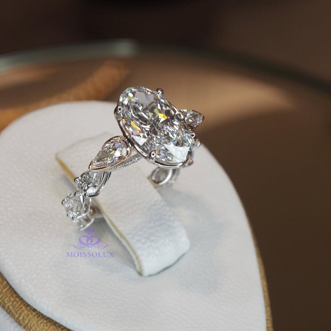 3 CT Oval Cut Moissanite Engagement Ring, 14K/18K Solid Gold Pear Cut ...