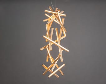 Genesis houten trapkroonluchter, moderne lange hangverlichting, natuurlijke houten takken