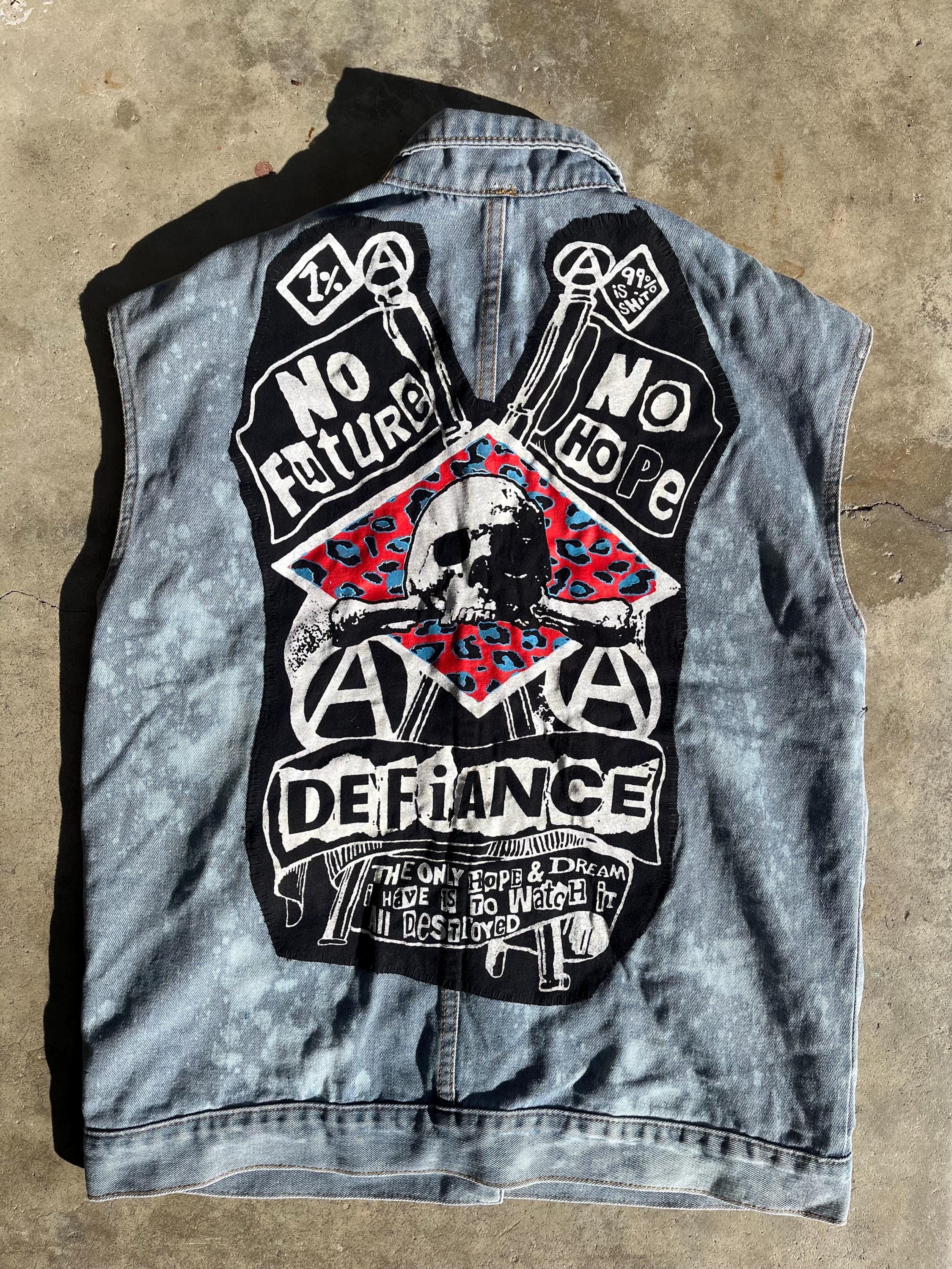 Vaundy “little punk” Pocketfull Vest M il_fullxfull.6678893741_kgtg.jpg