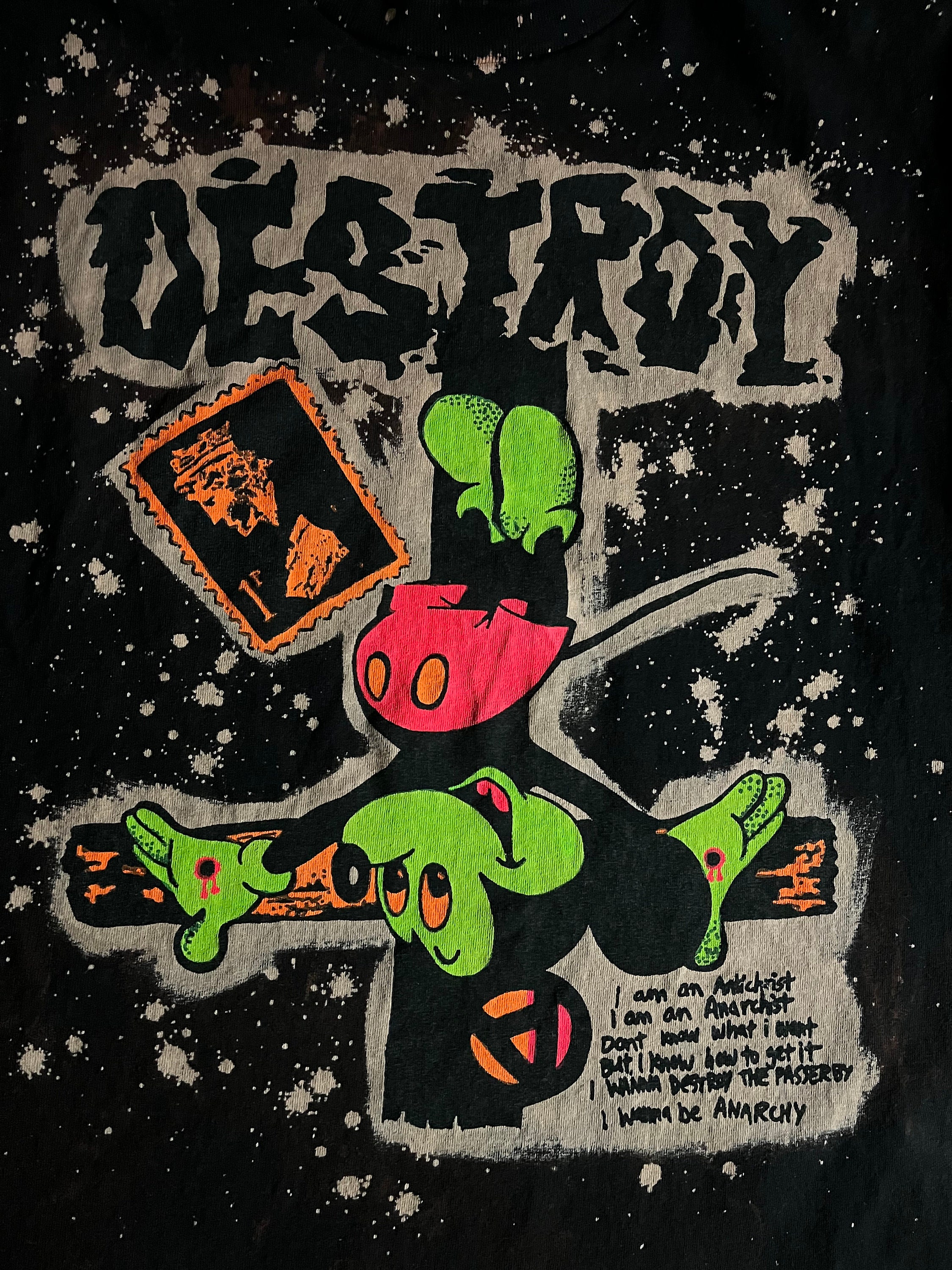 破壊（カラーバージョン）十字架につけられたミッキーセディショナ