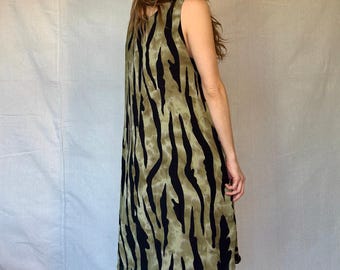 90s Green Sleeveless Rayon Tent Dress