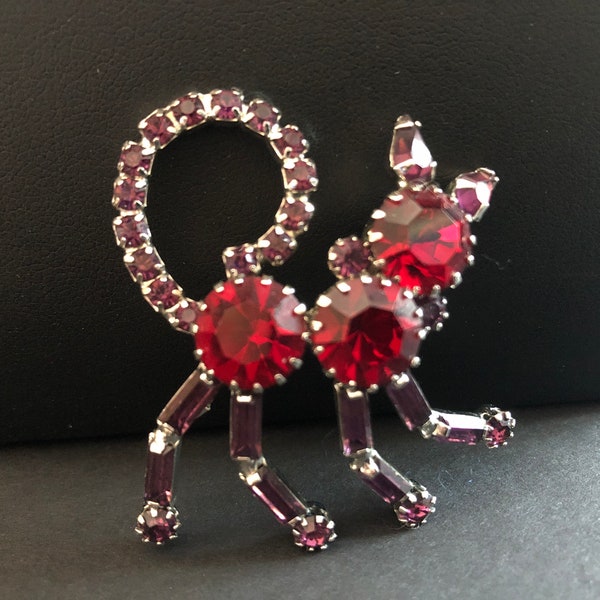 Vintage Tammey Jewels Figural Cat Rhinestone Brooch Red Purple