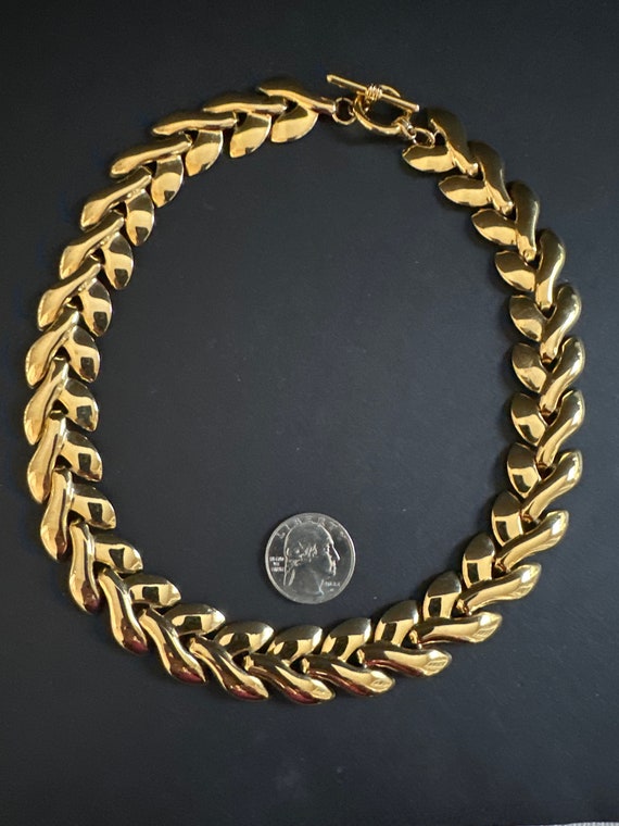 Lovely Shiny Gold Tone Link Choker Necklace Toggle - image 4