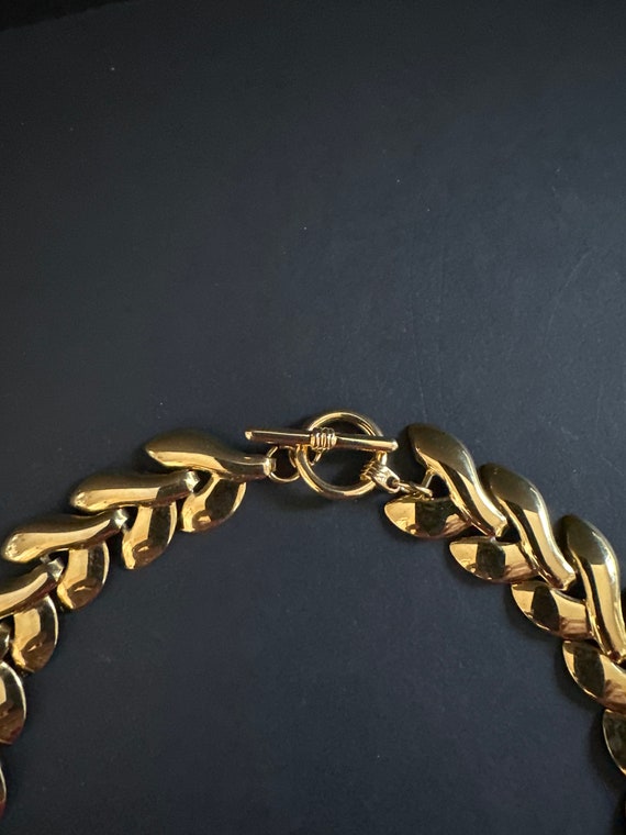 Lovely Shiny Gold Tone Link Choker Necklace Toggle - image 5