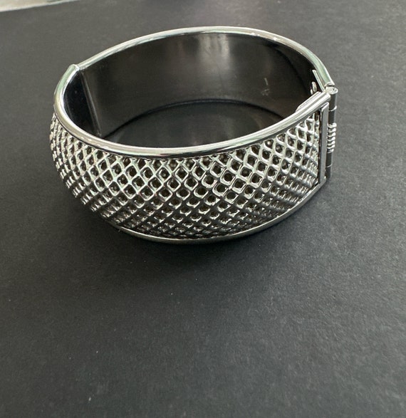 Sarah Cov Mesh Clamper Bracelet Silver Tone