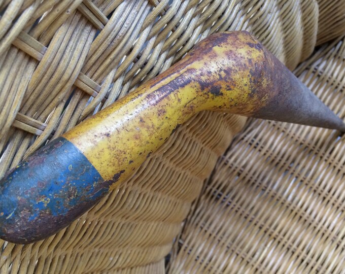 Rusty Dibble VINTAGE Garden Hand Tool DIBBLE Primitive Antique Rusty Iron Farm - Etsy
