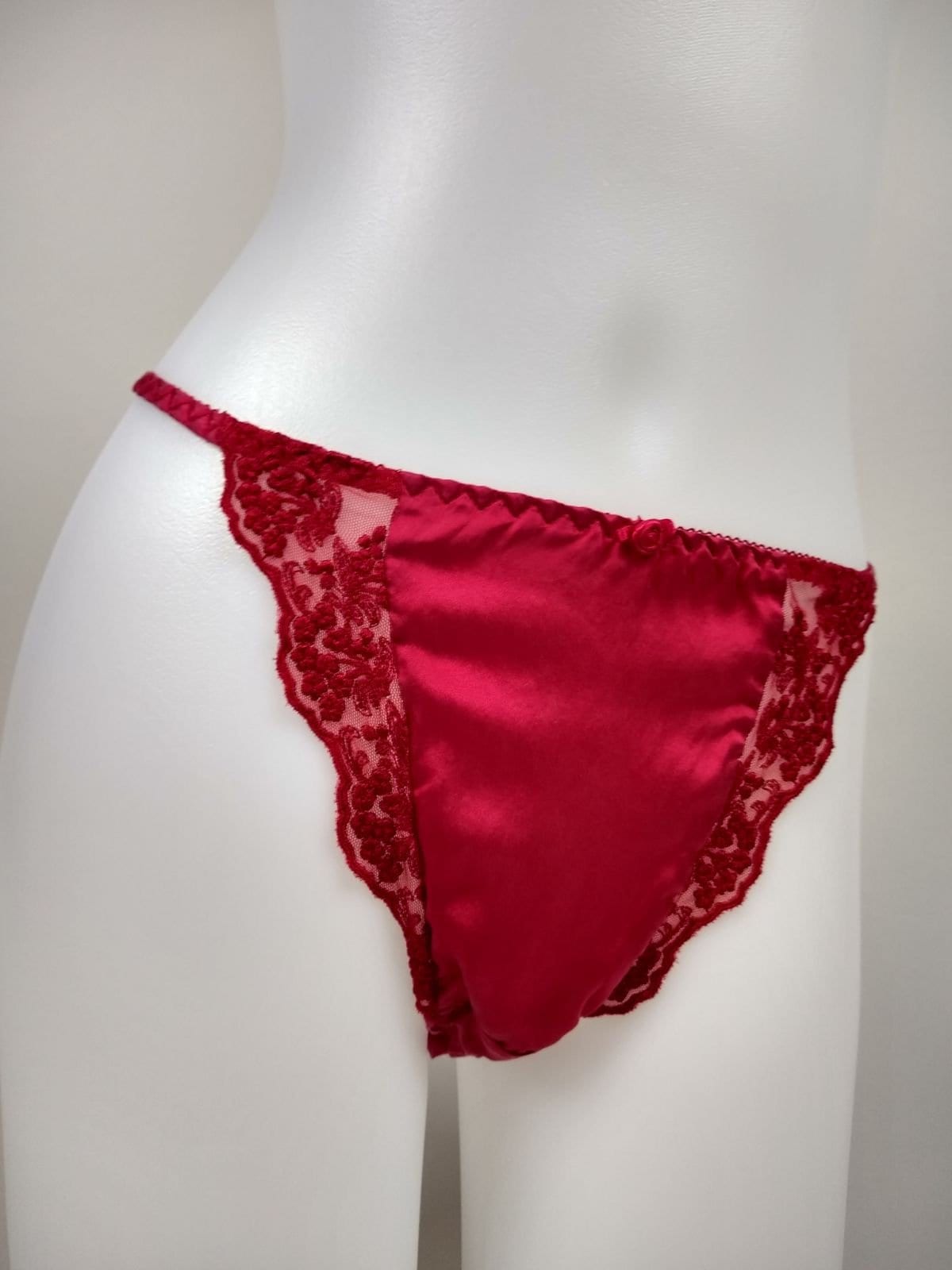 Vintage VICTORIA SECRET Second Skin Satin Red Thong Panty Lace M 6