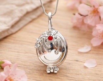 Vampire Vervain Locket Necklace, Gothic Fantasy Pendant, Silver Tone Keepsake (Gift Boxed)