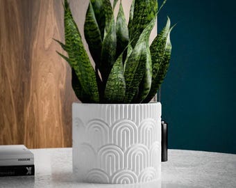 Mossique ARC Planter with Tray – Modern 3D Printed Indoor Plant Pot