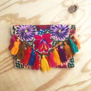 Handbestickte Clutch Geldbörse, mexikanische Geldbörse, Clutch Bag, Brieftasche, Fransen Geldbörse, bunte Tasche, Schultertasche, Geschenke für Frauen