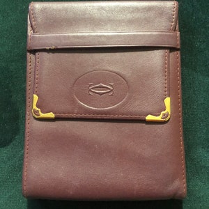 Vintage 1980 CARTIER BORDEAUX cuero Billfold CARTERA y titular de la tarjeta de crédito