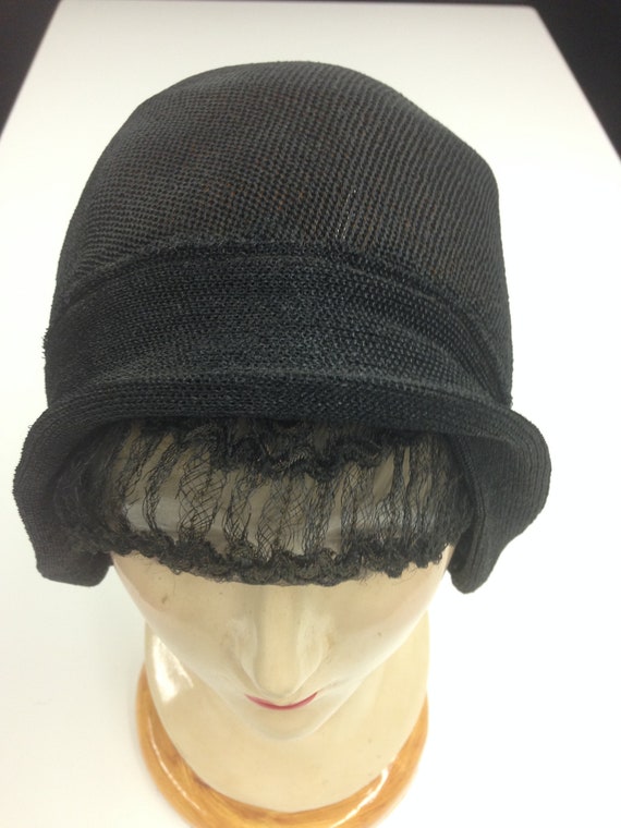 OAK 1930's Flapper STRAW Vintage Cloche HAT - image 1