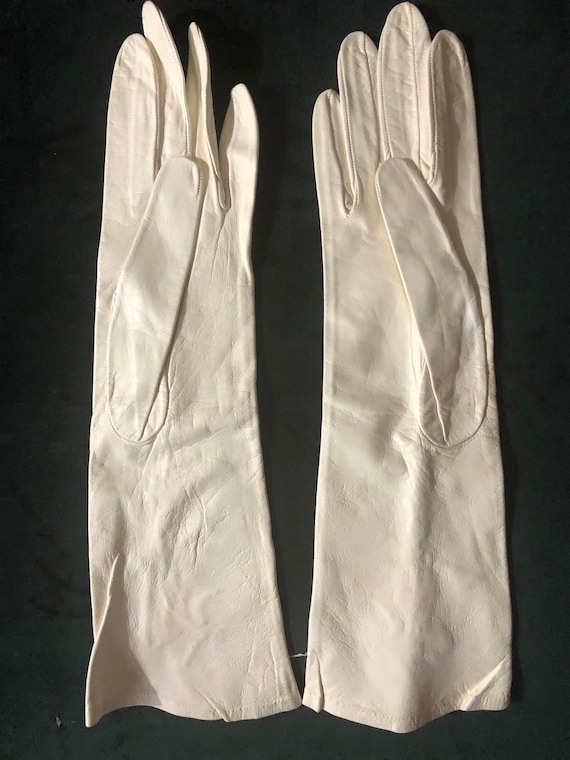 Vintage EMBROIDERED White Kid Leather GLOVES - image 2