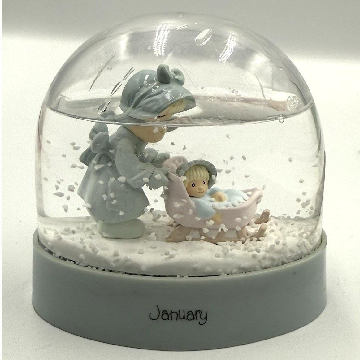Precious Moments Love You Tons Elephant Musical Snow Globe Palla di Neve, Resina, Chevron Grigio, Taglia Unica