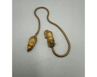 Vintage Gold Tone Cat and Mouse Sweater Guard Collar Clip Green Rhinestone Eyes
