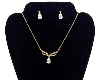 Vintage Avon Pear Drop Necklace and Earrings Set – Elegant Costume Jewelry