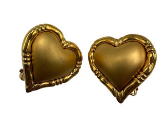 Vintage Gold Tone Heart Clip On Earrings Chunky Statement Matte Polished Mixed