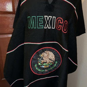Mexico Black Unisex Adult One Size Mexican Zarape Serape Poncho Nwot