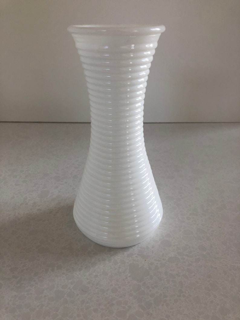 VINTAGE Milk Glass Vase Tall White Glass Vase with Ridges Etsy