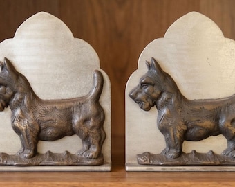Vintage Scottish Terrier Cast Metal Bookends