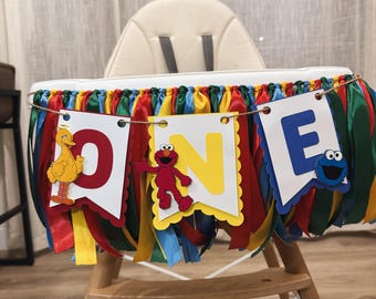Banner kinderstoel - Red Monster, Big Bird, Blue Monster 1e verjaardag Cake Smash Rood Blauw Groen Geel Stoeldecoratie