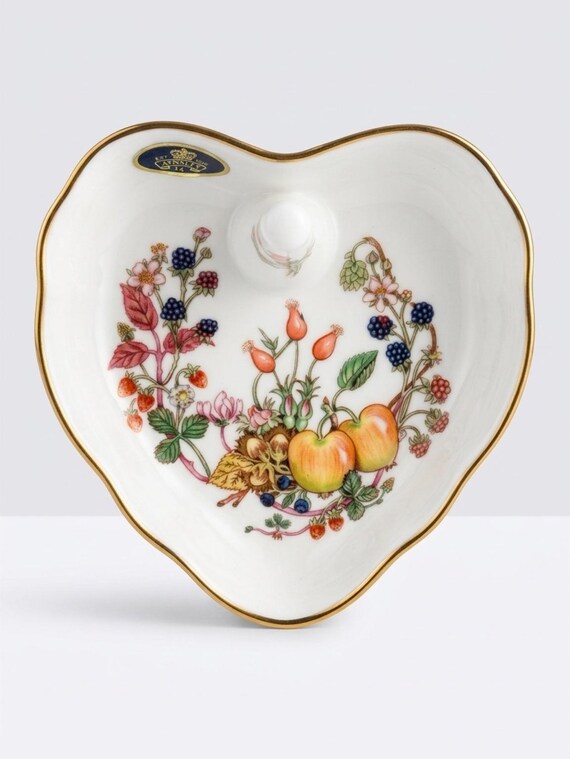 Aynsley Somerset Heart Shaped Ring Dish Vintage Fine Bone China Ring Tree Fruit and Berry Pattern Made in England With label MINT elegant! View 3