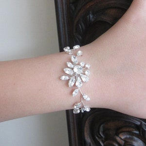 Crystal opal bridal bracelet, Delicate opal bracelet, Wedding rhinestone bracelet in gold, silver, White opal bracelets