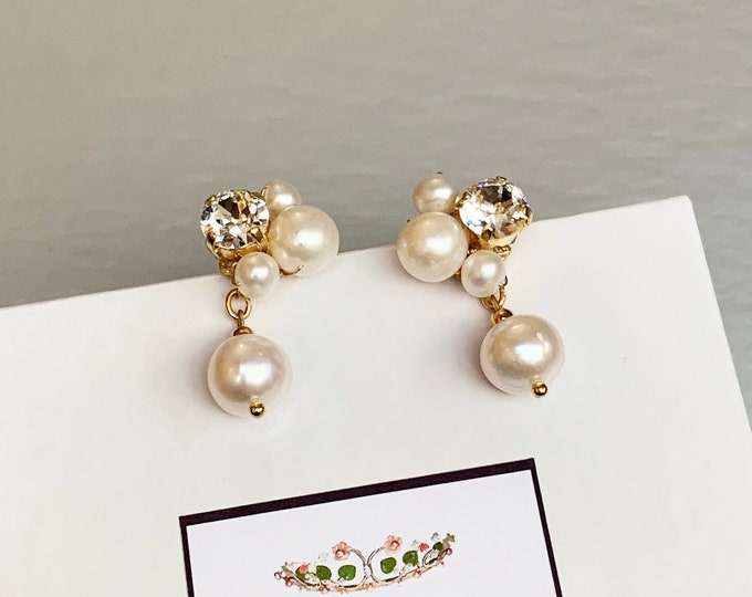 Pearl drop earrings, Large pearl Bridal crystal earrings, Cultured freshwater pearl bridal earrings, Bridal rhinestone earrings gold silver