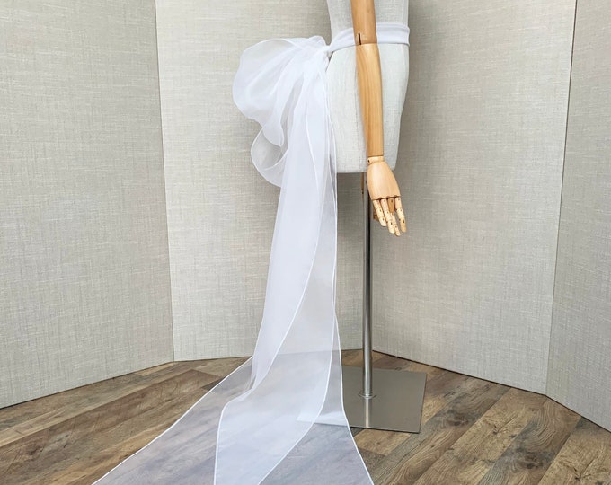 Silk Bow organza waist sash with train, Long bridal sash big bow, Bouncy bow couture wedding sash belt, White, off white, ivory, Wide belt