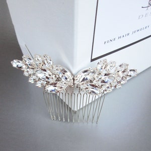 Premium European Crystal bridal hair comb, Wedding hair comb, Rhinestone bridal comb, Wedding hair vine, Small bridal comb