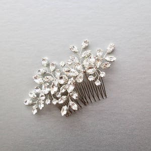 Crystal bridal hair vine, Bridal hair comb, Wedding hair comb, bridal comb, Rhinestone bridal comb, Wedding hair vine