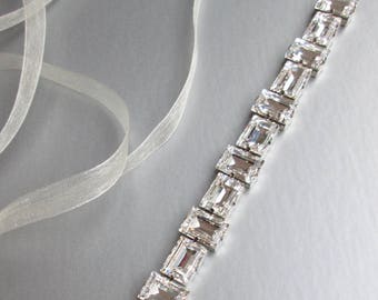 Bridal belt, Crystal bridal belt sash, Bridal belt sash, Bridal crystal sash in gold or silver, Wedding belt in gold or silver