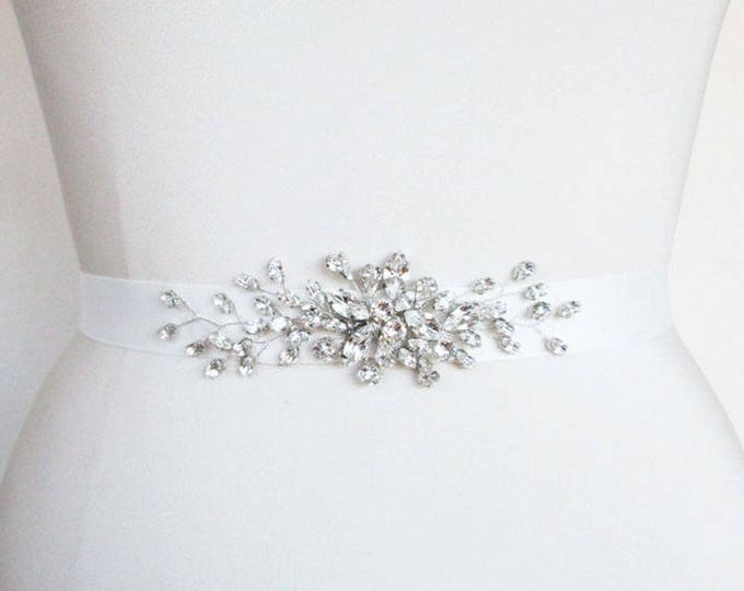 Bridal belt, Bridal  crystal belt, Crystal belt sash in gold or silver, Wedding belt, Waist sash, Rhinestone ribbon belt, Gold crystal belt