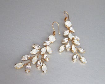 Opaal Bruidskristallen oorbellen, Opaal oorbellen, Bladtak oorbellen, Bruiloft kristal gouden oorbellen, Strass bruids zilveren oorbellen