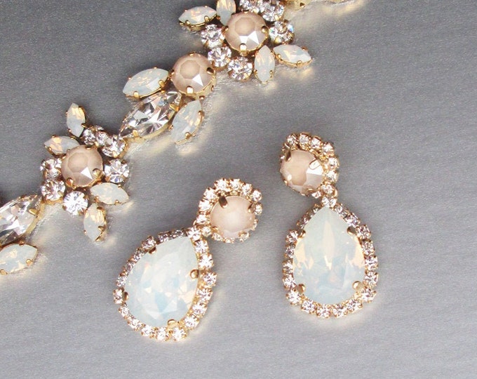 Pastel Ivory cream opal Bridal crystal earrings, Crystal earrings, Teardrop dangling earrings, Champagne ivory wedding earrings