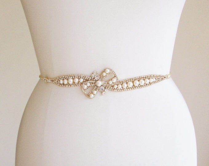 Skinny bridal belt sash, Crystal wedding belt, Pearl and crystal bridal belt, Rhinestone and pearl belt, Bridal belt in gold or silver