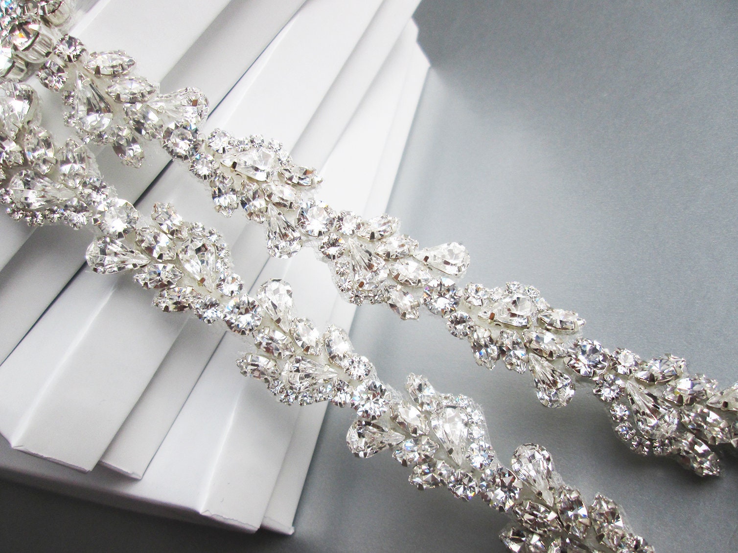 Bridal belt sash, Skinny bridal belt, Wedding belt, Crystal belt