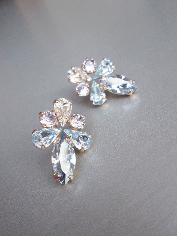 Pale Blue Bridal crystal earrings, Crystal bridal stud earrings, Studs in sky blue shade, Powder blue, Something blue