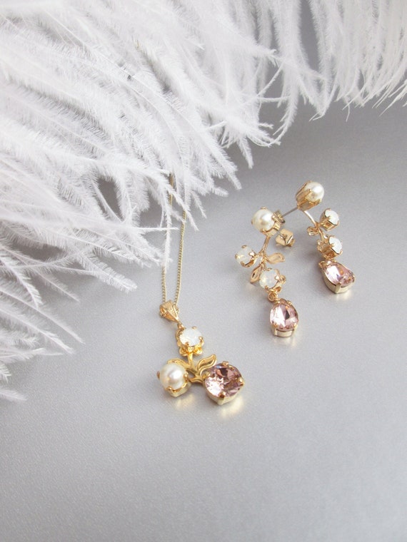 Bridal Premium European Crystal jewelry set, Vintage style crystal and pearl earrings, Floral drop earrings Opal and pale pink