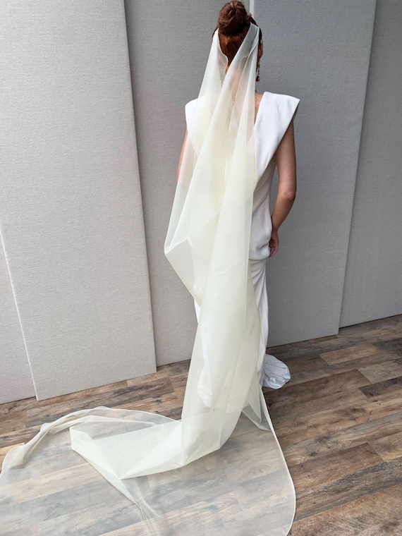 Silk Grecian veil, Bridal veil in silk organza, Exquisite 100% Silk organza wedding veil, Couture Bridal long  draped veil