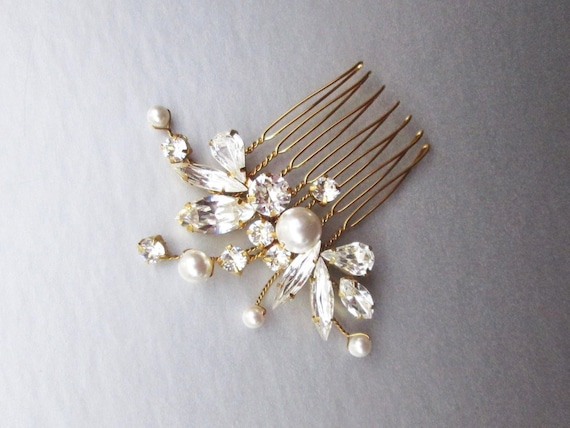 Crystal and pearl bridal hair comb, Premium European Crystal bridal comb, Rhinestone wedding hair comb, Small bridal hair comb hair vine