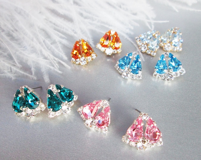 Topaz Dainty Bridal crystal studs, Wedding earrings, Stud rhinestone earrings bridal party, bridesmaids