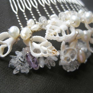 Seashell beach wedding hair comb, Bridal comb, Bridal hair comb, Crystal hair comb, Bridal headpiece, Pearl bridal hair comb