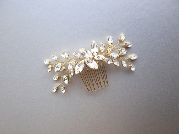 Crystal hair comb, Bridal crystal hair comb, Rhinestone bridal comb, Sparkly bridal headpiece, Wedding hair comb, Bridal comb