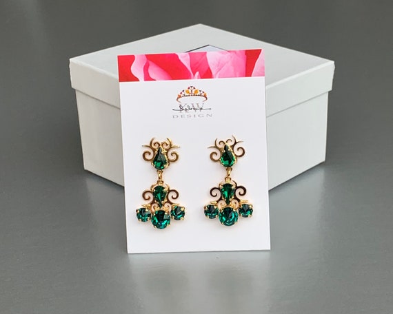 Emerald earrings, Vintage style crystal earrings, Rhinestone earrings, Bridal chandelier drop earrings in gold, silver, rose gold